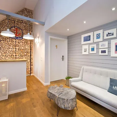 Anchor House ソポト